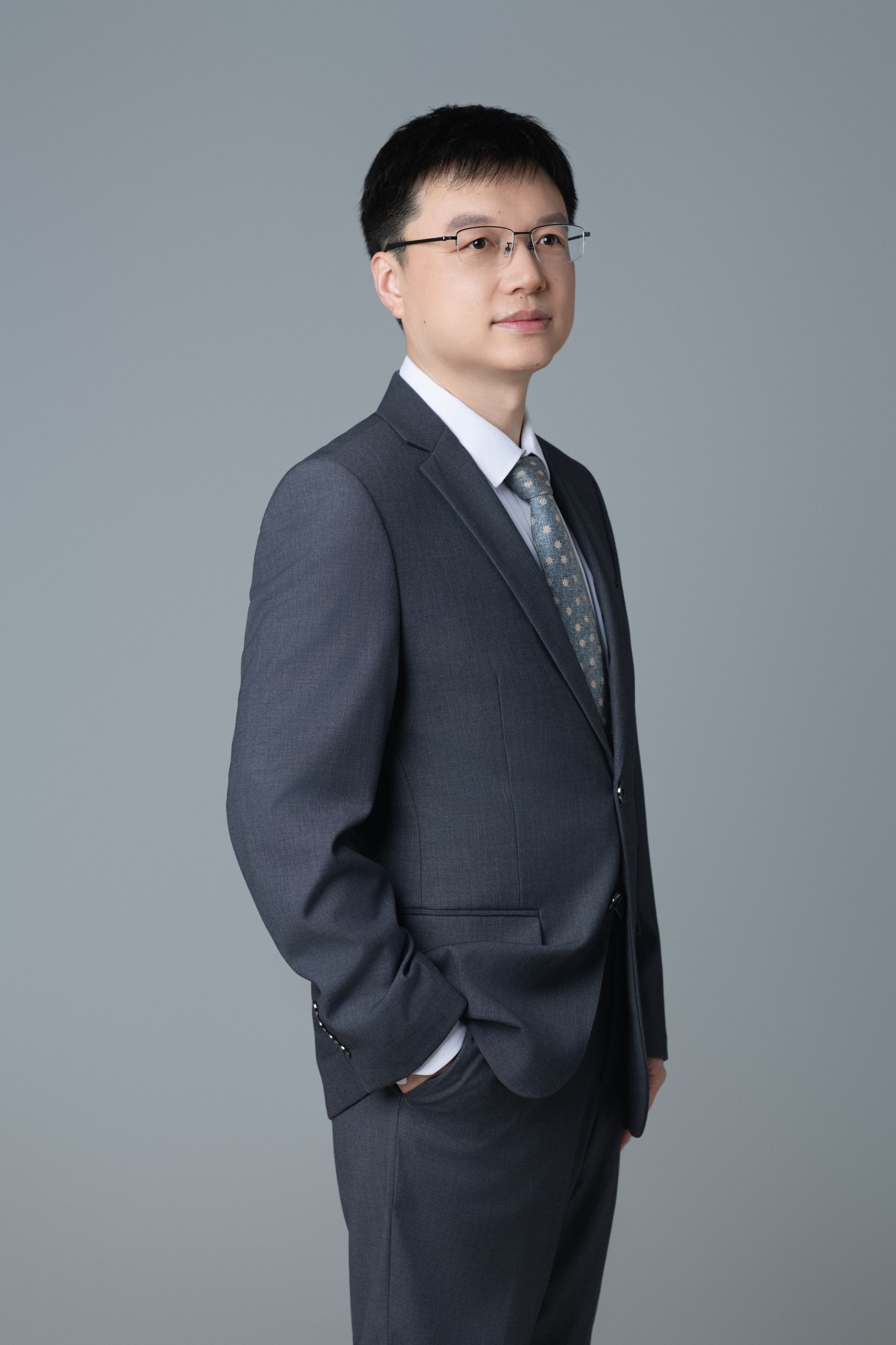 张雷